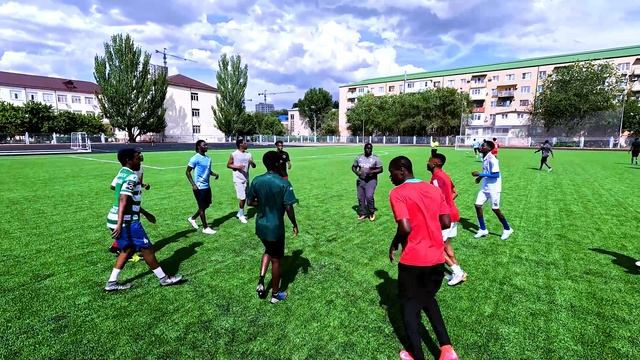 Пять дней африканского лета в АГТУ смотреть онлайн