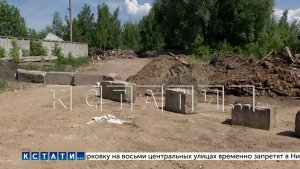 Попытка людей перекрыть дорогу «мусорной мафии» бетонными блоками закончилась скандалом
