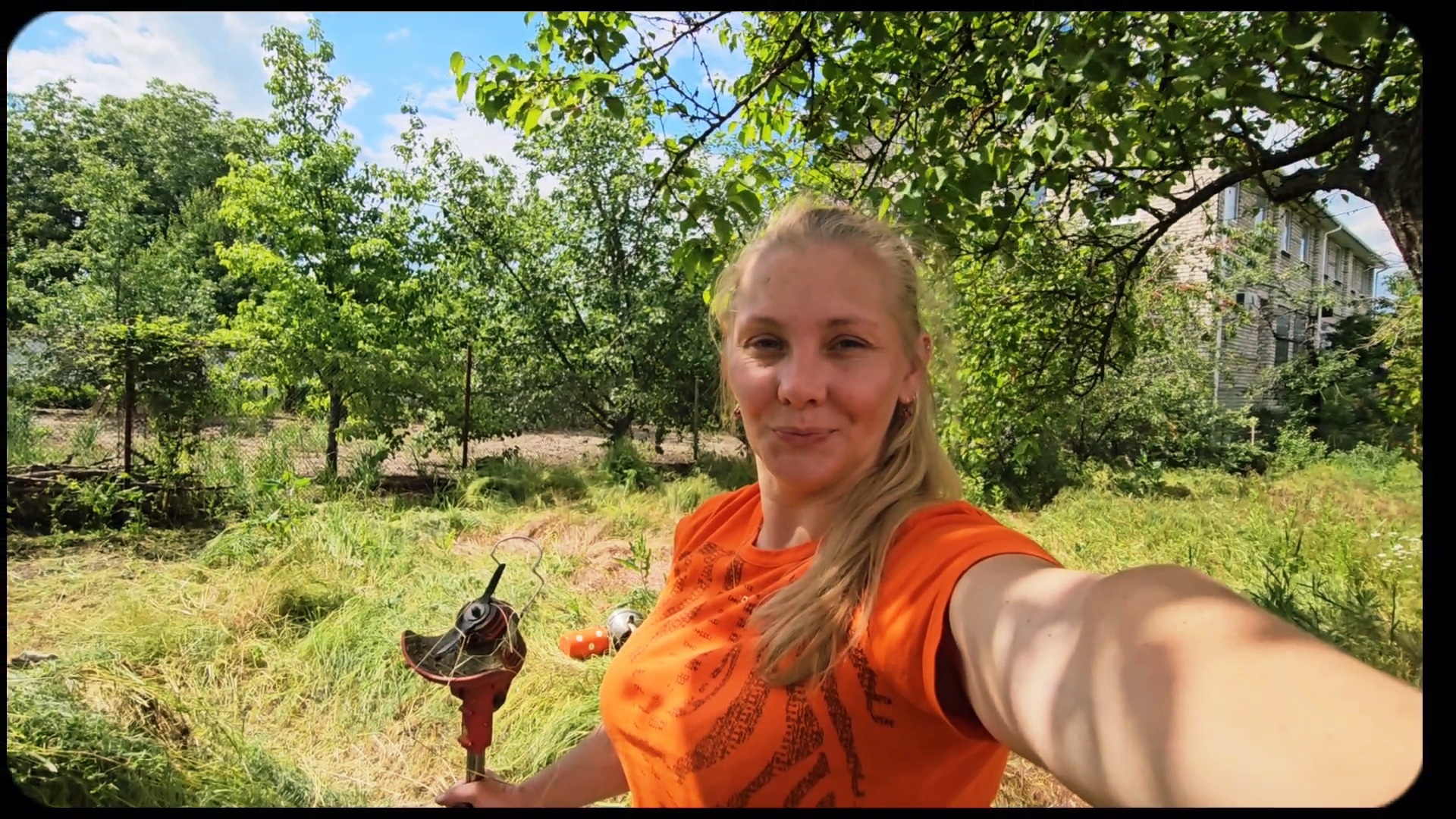 Продолжаю уборку в огороде 🌱Разложила посуду👍03.06.2026