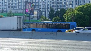 Автобус ЛиАЗ 5292.65 С маршрутом М95 на остановке Варшавское Шоссе Дом 124