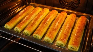 Вкуснее чем пирожки! Простой и очень быстрый рецепт слоеных трубочек!