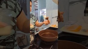 8.06 ВКУСНЫЙ И ПОЛЕЗНЫЙ ЗАВТРАК 
ОВСЯНОБЛИН С ВЕТЧИНОЙ И СЫРОМ.