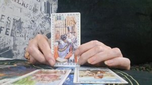 Кто вас любит? Расклад Таро