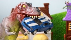 НАПАДЕНИЕ ДИНОЗАВРА НА ГОРОД🦖🚗/ МИЛЬТИКИ ПРО МАШИНКИ