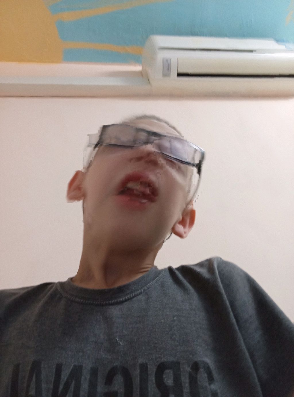 О Б Щ А Е М С Я . смотреть онлайн