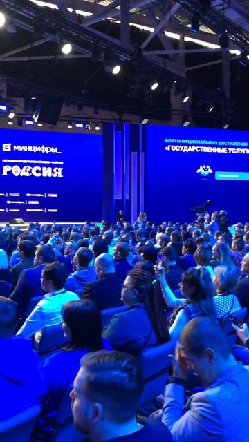 Медиаэкраны для презентации на выставке