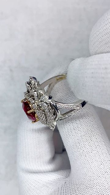 Кольцо с рубеллитом и бриллиантами  арт: К11099