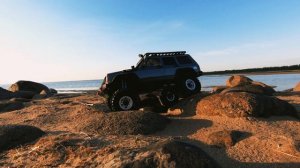 Маленькое путешествие по каменистому берегу Ладоги на радиоуправляемом Jeep Cherokee XJ 1/10.