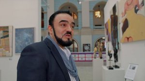 Мехди о картинах — на ярмарке АРТ РОССИЯ 2026