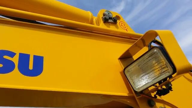 Komatsu PC35MR-2 Mini Excavator смотреть онлайн