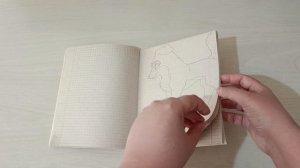 Закончила тетрадь с рисунками.