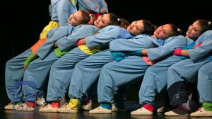 «ХОРОШЕЕ НАСТРОЕНИЕ», ансамбль «Школьные годы». «GOOD MOOD», ensemble «School Years».