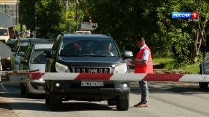 В Кирове в районе нефтебазы прошел профилактический рейд на железнодорожном переезде