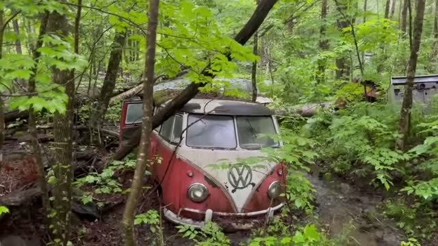 Раскопки редкого автобуса VW, который был потерян 52 года назад Теперь найден Полное восстановление смотреть онлайн