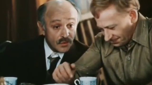 "Это моë пизвание. Я логопеф" - Фрагмент из фильма "По семейным обстоятельствам" (1979)
