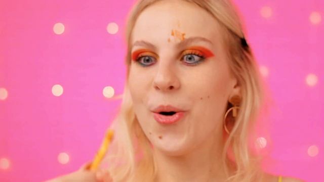 Кто лучше нарисует предмет, получит его Челлендж #7 от BooBoom Challenge смотреть онлайн