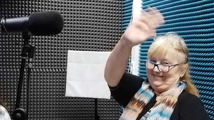 Недавно прошла курс "Озвучивание и дубляж" Получила диплом. Вашему вниманию две работы по рекламе.