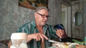 На ПЕНСИИ в ДЕРЕВНЕ. ЗАВТРАК. Когда рожу тогда скажу. Ответ на комментарий