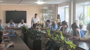 Коллектив Назаровской РБ поблагодарил Владимира Милицына за работу