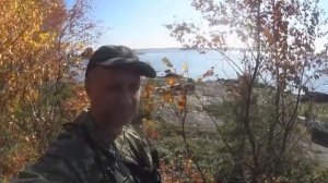 ИДУЩИЙ ПО ВОДЕ! ПРОВЕРЯЮ СЕТКИ НА КОЛЬЯХ В МОРЕ ПЕШКОМ! СЕВЕРНАЯ МОРСКАЯ РЫБАЛКА!