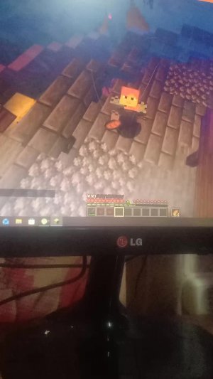 всем привет и я вам показываю как я подхожу в minecraft