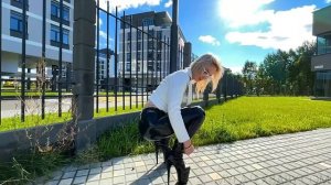 ACID DIVA IN PVC LEGGINGS AND HIGH HEELS WITH CHEVI CAMARO PHOTOSHOT [1080p].mp4