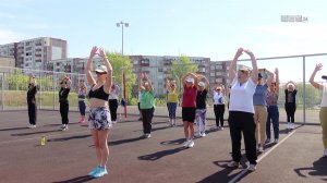 Братчане опробовали фитнес-танцы на «Большой разминке»