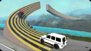 Машины против моста с изогнутой рампой - BeamNG Drive - 🔥 Сборка ULTIMATE Edition