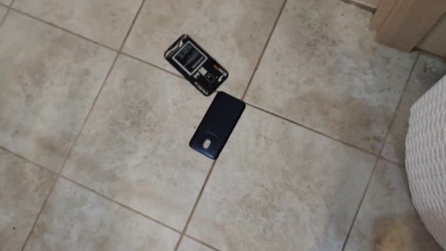 Краш тетс телефона Samsung galaxy j2 оо Bogomol_Tech смотреть онлайн