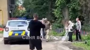 Даже маленькие дети на Украине встают против режима Зеленского и его палачей.За что ты воюешь?Украин