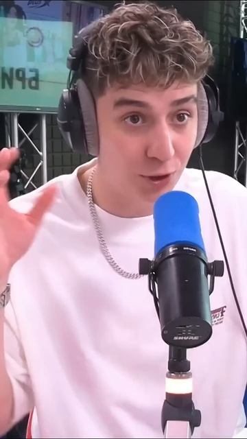 #глент О МУЗЫКАЛЬНОЙ КАРЬЕРЕ смотреть онлайн