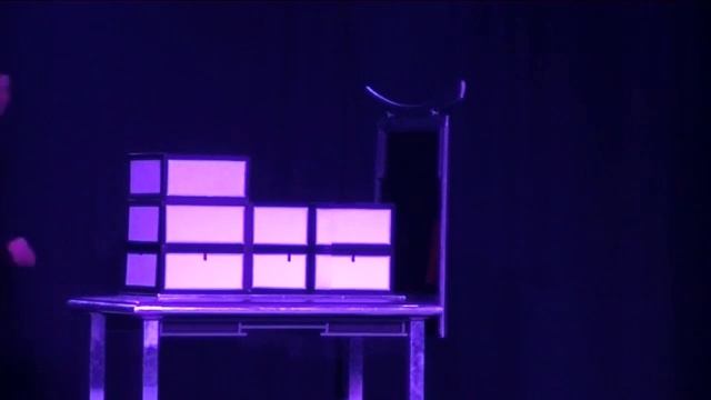 Miguel Gavilan - Origami illusion смотреть онлайн