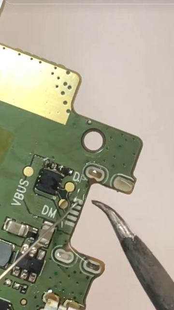 пайка разьема microUSB