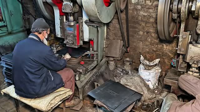 Десять разнообразных примитивных производств в Пакистане смотреть онлайн