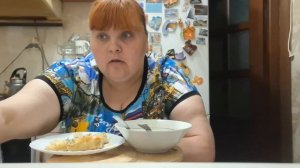 мукбанг ем наслаждаюсь жизнью и мне не жирно