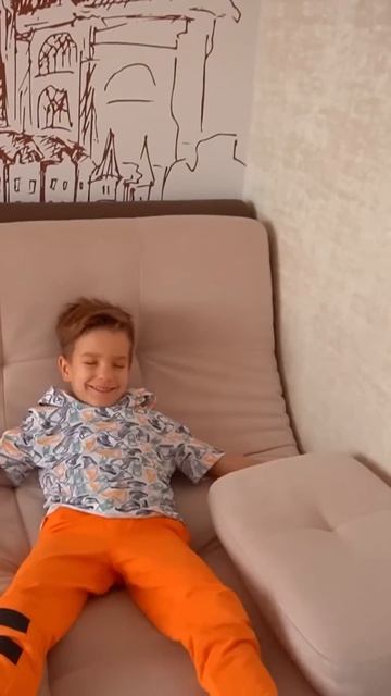 Волшебная конфета Превращает Маму в Дикого Ребенка! 😂🍬 смотреть онлайн