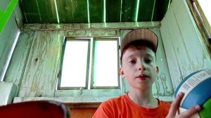 убрался в своём домике на дереве но без дерева, видео с камерой