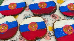 «Флаг Российской Федерации» - рисование по дереву у старших дошкольников Funny Ant Malahovka