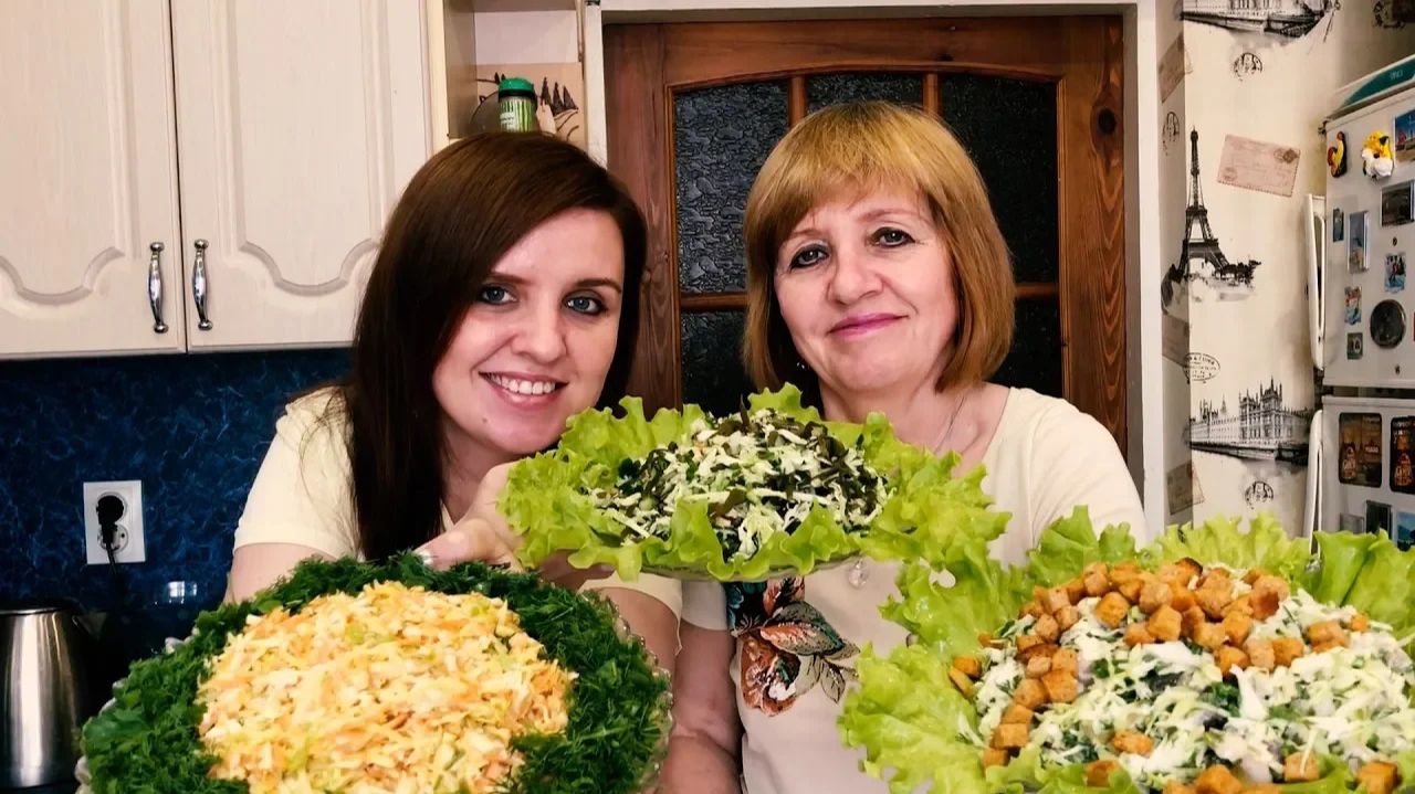 3 Самых Вкусных Салата из молодой капусты. Очень вкусно! Рецепты.