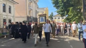 В Ярославле проходит крестный ход с чудотворной иконой Казанской Божией Матери