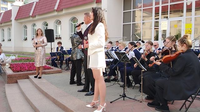 10 сезон музыкальных вечеров на Советской в Бресте 🎷🎺🎤 смотреть онлайн