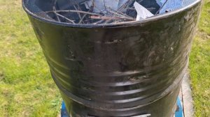 Испытание печки для сжигания садового мусора.
