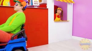 Мы Открыли Свой МакДональдс у Себя Дома # Смешные Челленджи от TeenDO Challenge