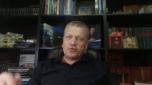 Стармер, Мерц и Макрон  - Е3 в Лондоне предложили Москве акт о капитуляции →  #Андрей_Богодель