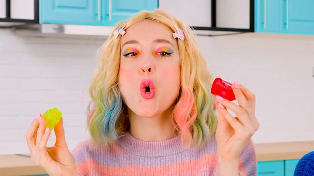 Кулинарный Челлендж# Уэнсдей Против Бабушки # Лайфхаки для Родителей от TeenTeam Challenge смотреть онлайн