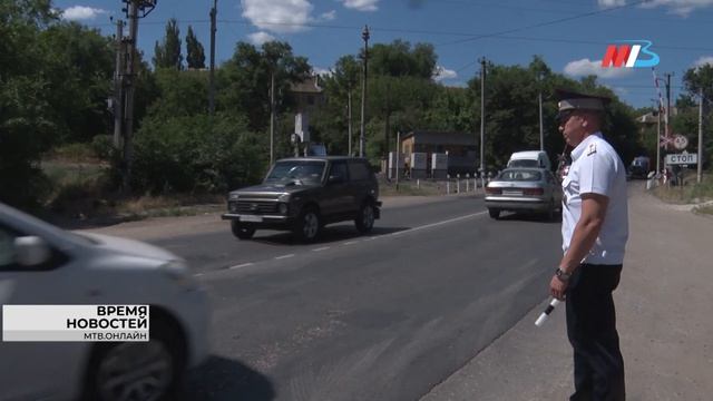 Волгоградским автолюбителям напомнили правила пересечения ж/д переездов