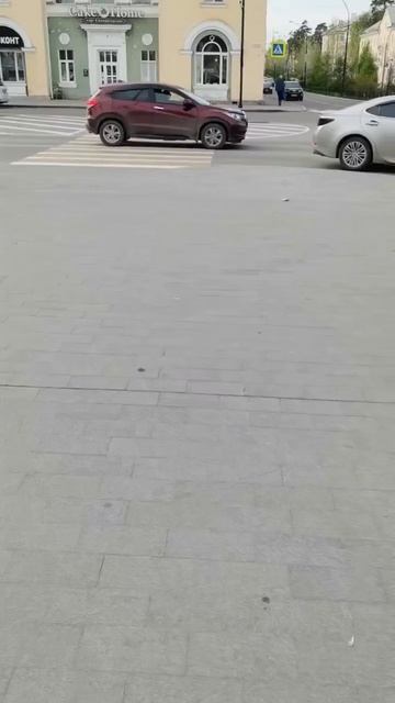 Иркутск и Санкт-Петербург