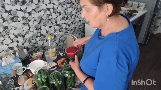 кручу огурцы с кетчупом🥒🥒🥒//А вы такие крутите? смотреть онлайн