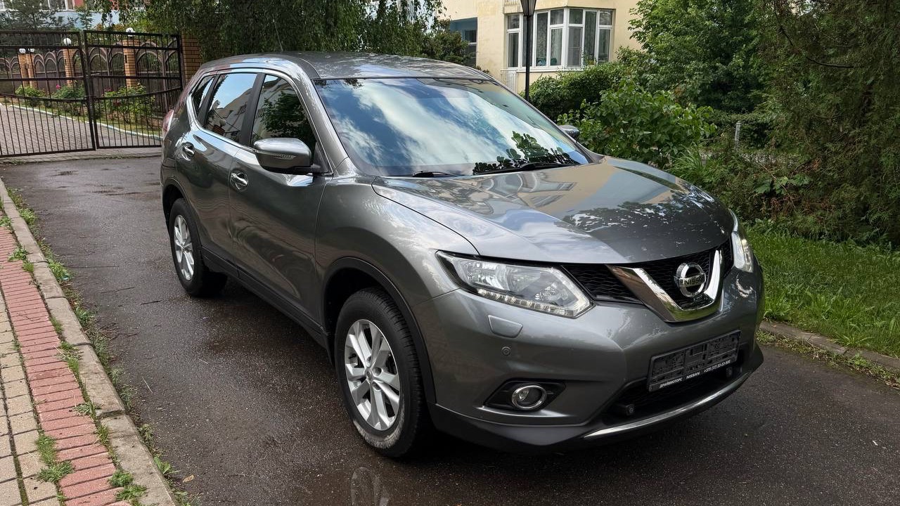 Nissan X-Trail 2016г, 89 000км, в комплектации SE+ смотреть онлайн