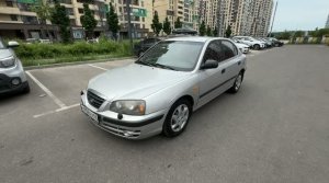 Hyundai Elantra 2005